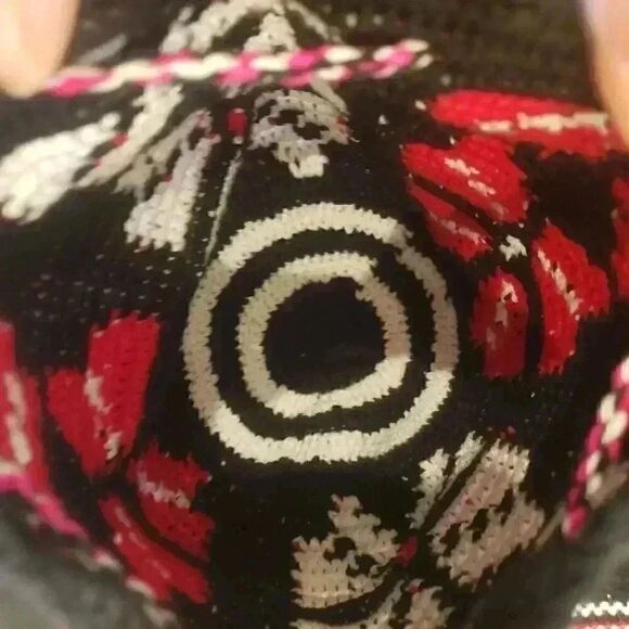 𝅺Peruvian Girl's Crocheted Handbag New w/o Tags - Picture 8 of 8